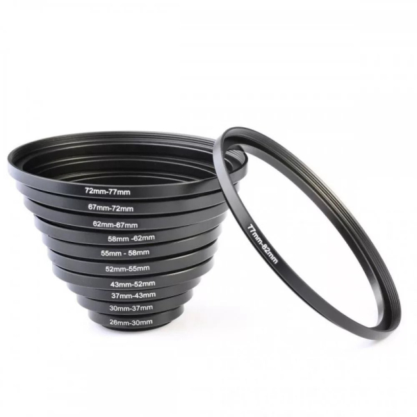 K&F Concept 11 az 1-ben menetátalakító gyűrű szett (Step-Up) 26-82mm (KF-0800)