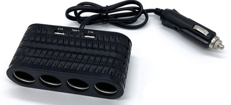 13290 Szivargyújtó elosztó 4-es + 2 USB aljzat + 1 Type-C 12/24V - MAX 120W