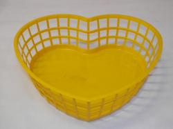 Szív alakú műanyagkosár közepes, sárga (221)