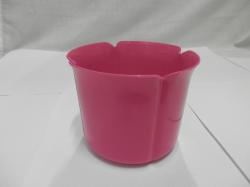 Virágtartó kaspó, szirom formájú, 13 cm, magenta műanyag (213)