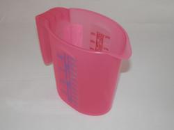 Mércés, ovális pink műanyagkancsó 500 ml (532)