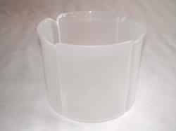 Virágtartó kaspó, szirom formájú, 17 cm, víztiszta műanyag (215)