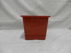 Vízfelszívós tálcás virágcserép, 2 literes (77)