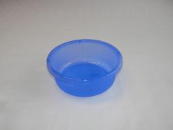 Mércés kék műanyagtál  1,8  l (560)