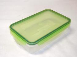 Csatos, szögletes műanyag ételdoboz 0,75 l zöld (577)