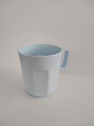 Műanyagbögre 2 dl kék (183)