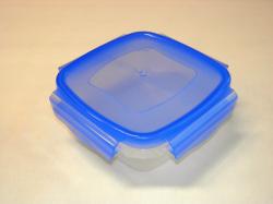 Csatos, szögletes műanyag ételdoboz 1050 ml kék (591)