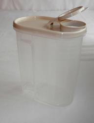 Fűszertartó műanyag 2 l drapp (294)