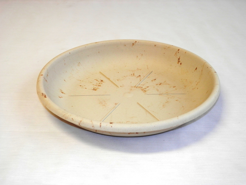 Virágtartó alátét, 36 cm, drapp, környezetbarát anyagból (367-Fa)