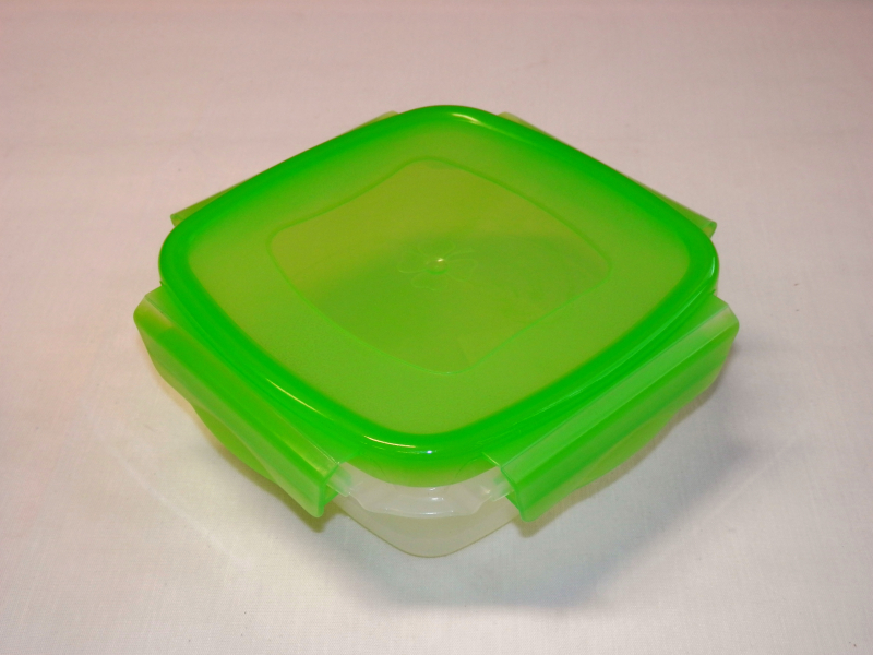 Csatos, szögletes műanyag ételdoboz 1050 ml zöld (591)