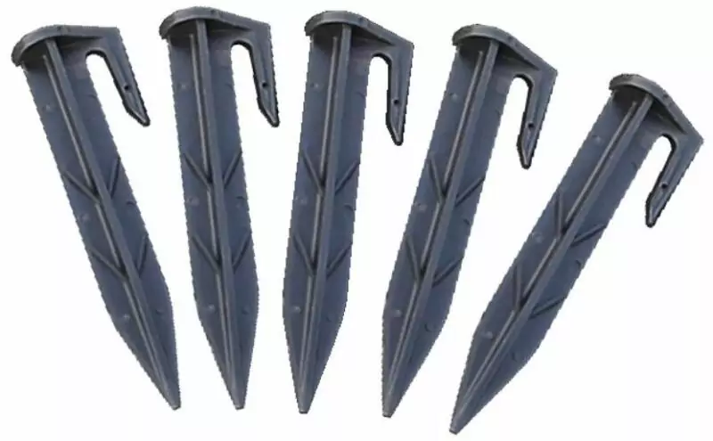 Riwall PRO műanyag rögzítő cölöp határoló vezetékhez, 100 db (RACC00070)