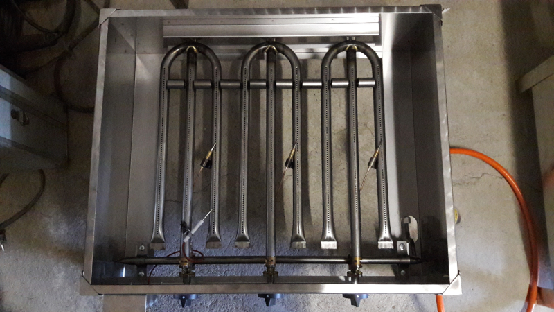 BGT-3 háromégős asztali alapkészülék, PB-gáz üzemű