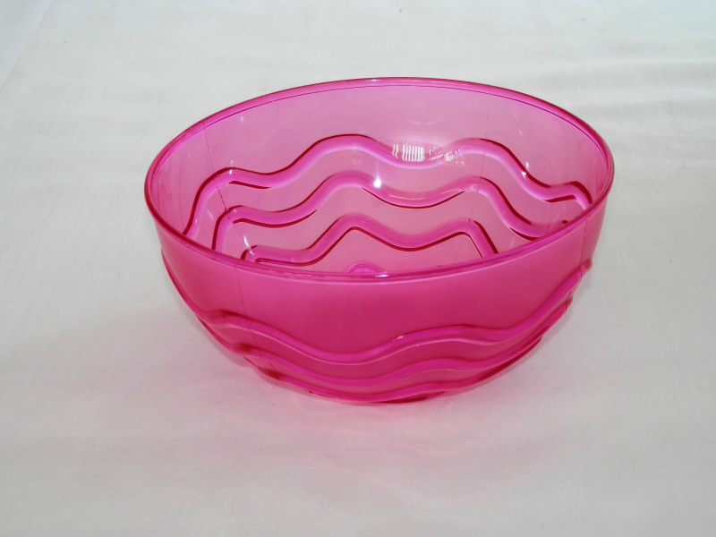 Műanyagtál hullám díszítéssel 1,25 l pink (355)
