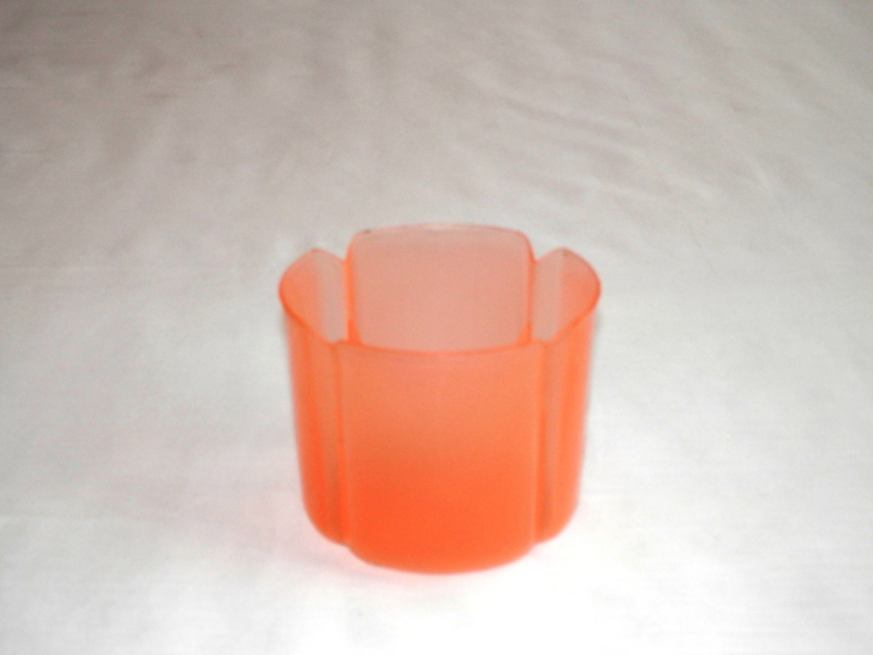 Virágtartó kaspó, szirom formájú, 11 cm, barack műanyag (212)