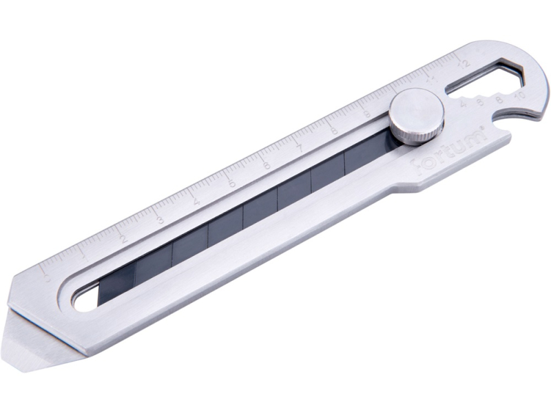 Fortum tapétavágó kés, 5 funkciós, tripla vágóéllel; 18mm (4780025)