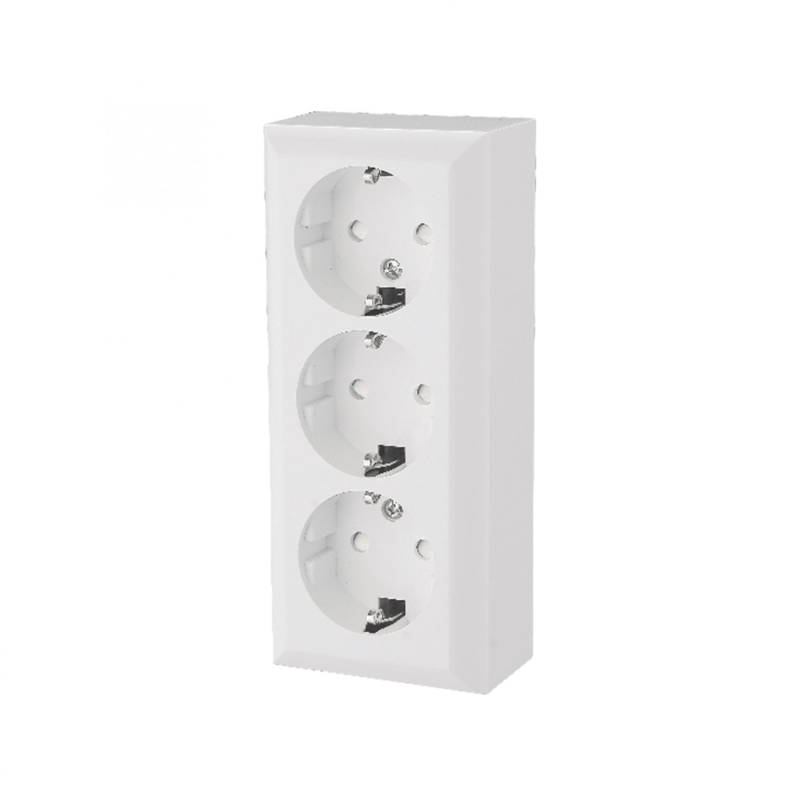 Business Line IP20 3 férohelyes földelt aljzat (0312H)