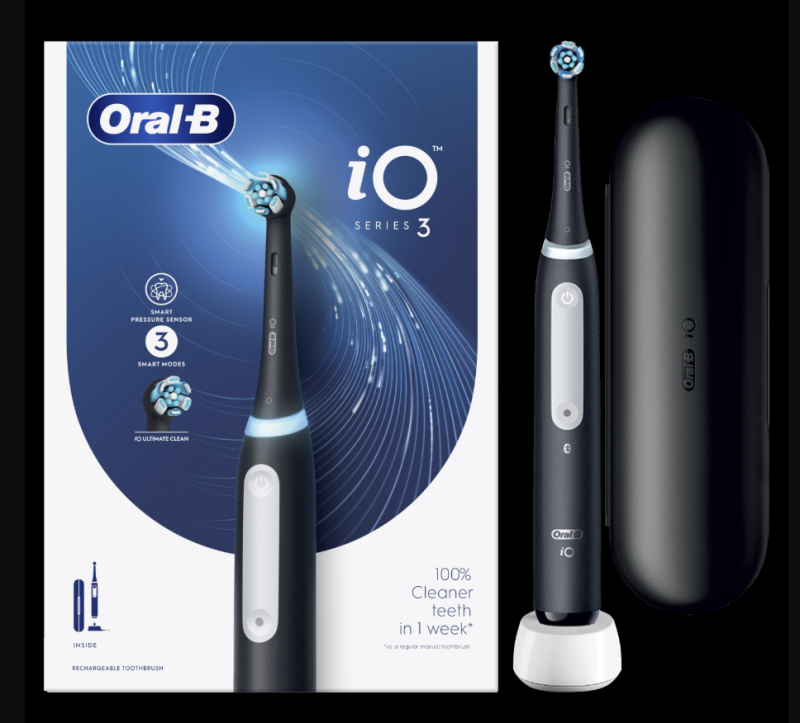 Oral-B iO3 Series Black elektromos fogkefe + útitok (10PO010469)